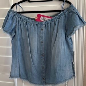 Chelsea & Violet Drop Shoulder Top